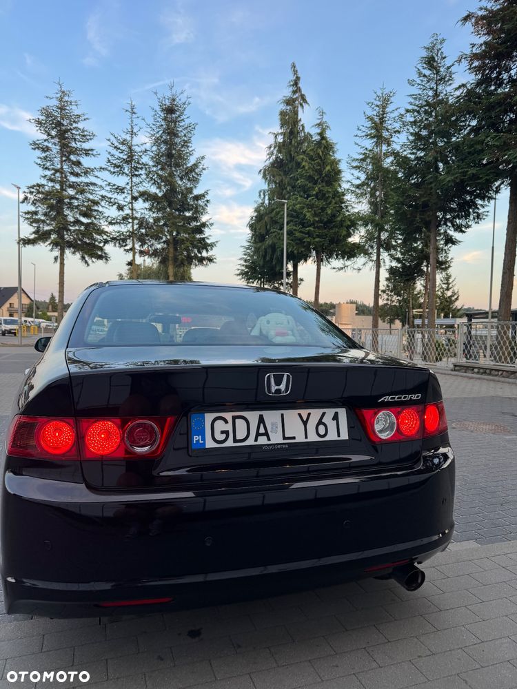 Honda Accord 2.0 Executive - 5