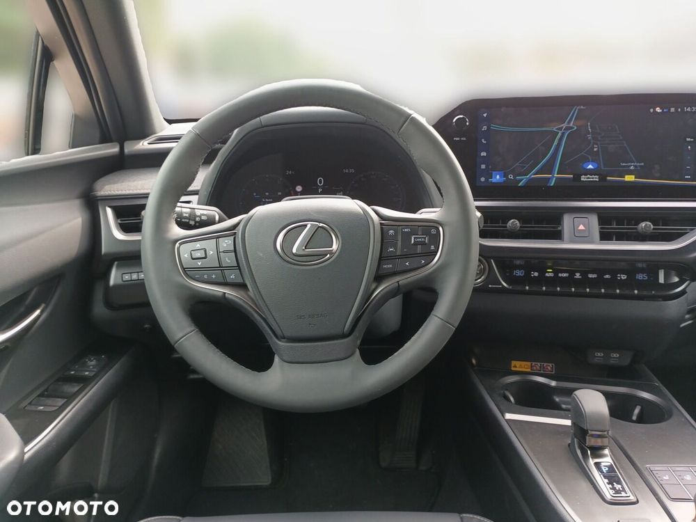Lexus UX - 13