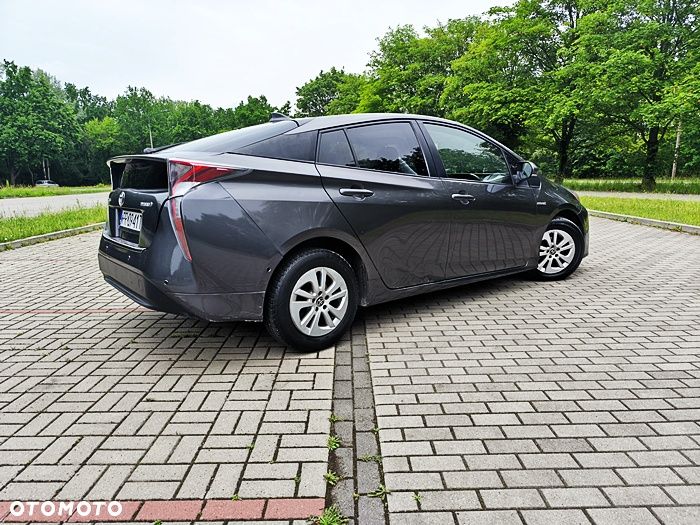 Toyota Prius - 13