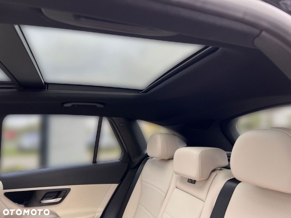 Mercedes-Benz GLC 2025