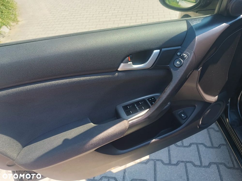 Honda Accord 2.0 Elegance Advantage - 10