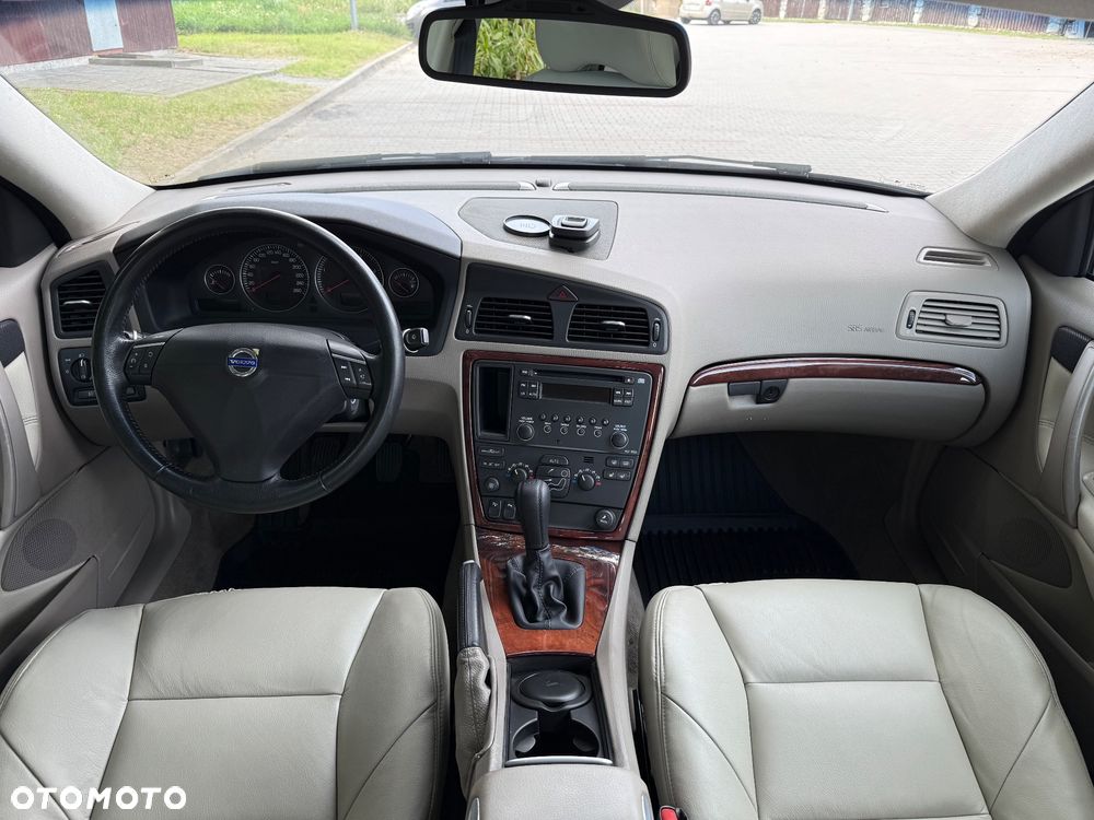 Volvo S60 D5 Momentum - 12