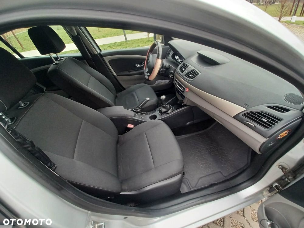 Renault Megane 1.6 16V Authentique Euro5 - 20