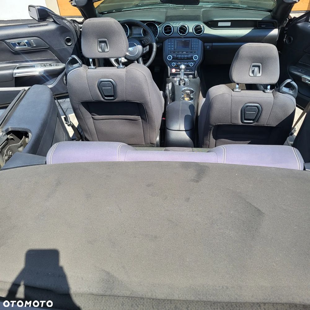 Ford Mustang 3.7 V6 - 5