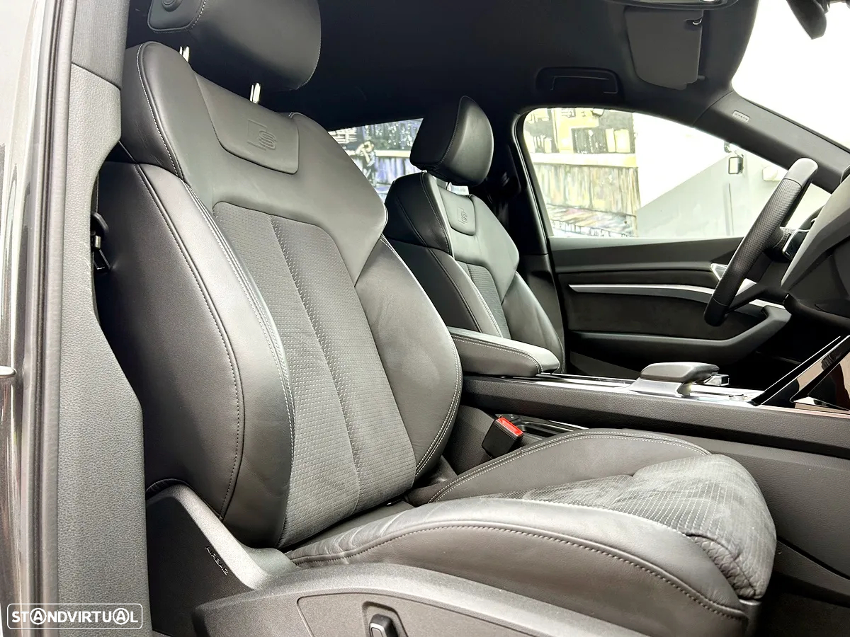Audi e-tron 55 quattro S line - 29