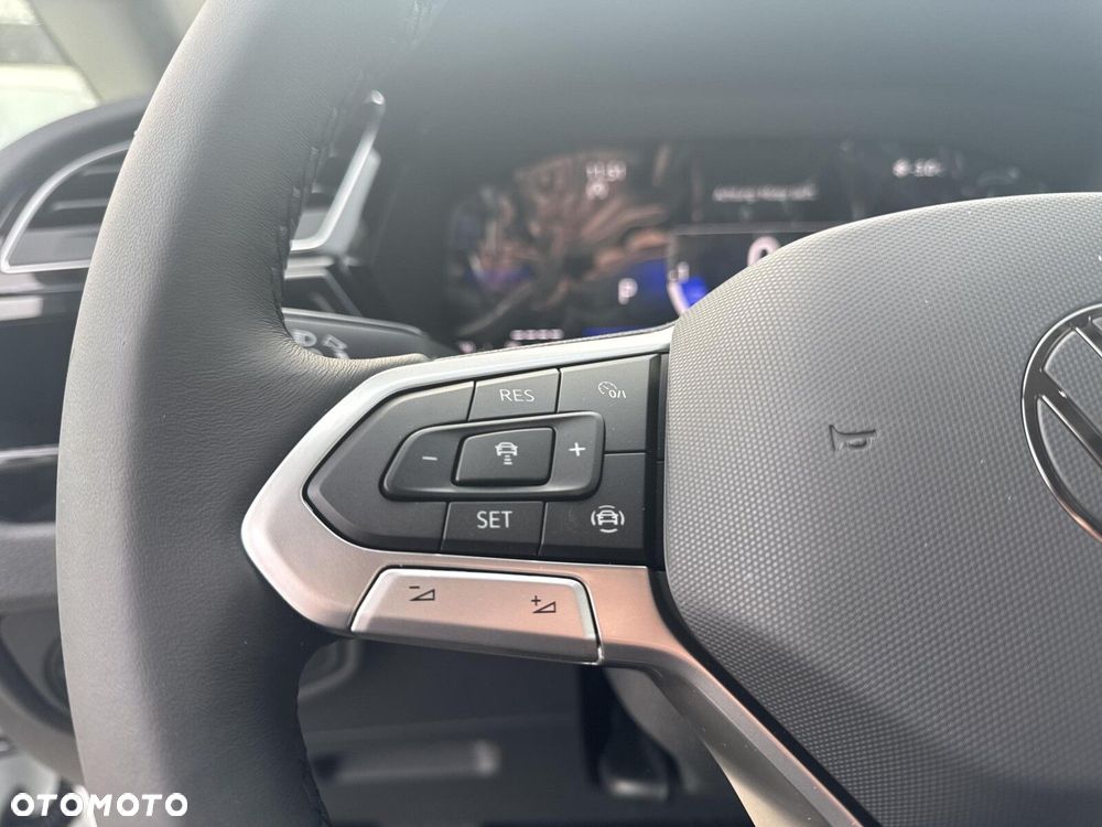 Volkswagen Touran 1.5 TSI EVO Comfortline Plus DSG - 13