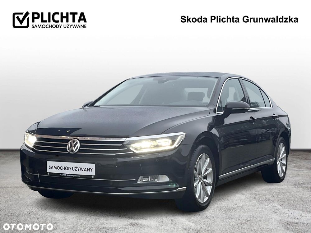 Volkswagen Passat 1.8 TSI BMT Highline - 1
