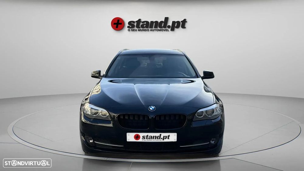 BMW 520 d Line Luxury Auto - 2