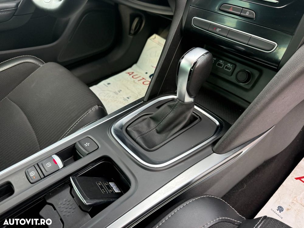 Renault Megane - 25