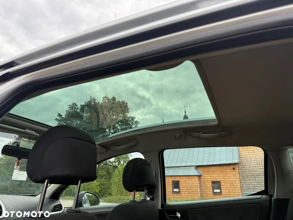 Peugeot 207 1.6 HDi Trendy - 9
