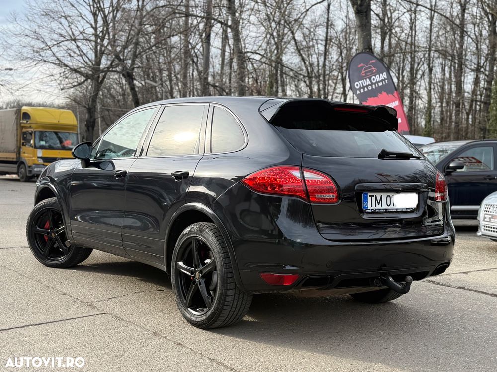 Porsche Cayenne Tiptronic S - 3