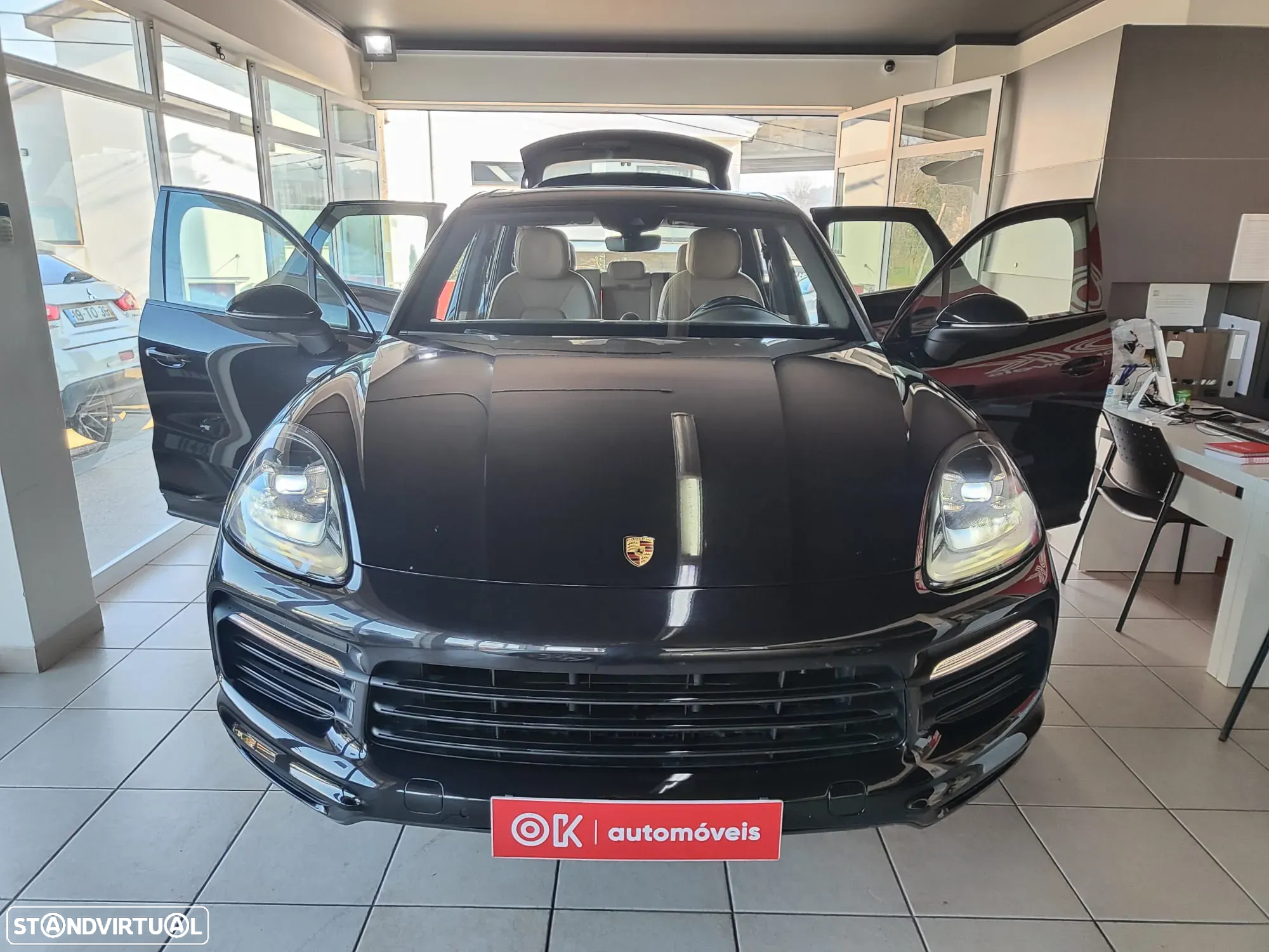 Porsche Cayenne Platinum Edition - 19