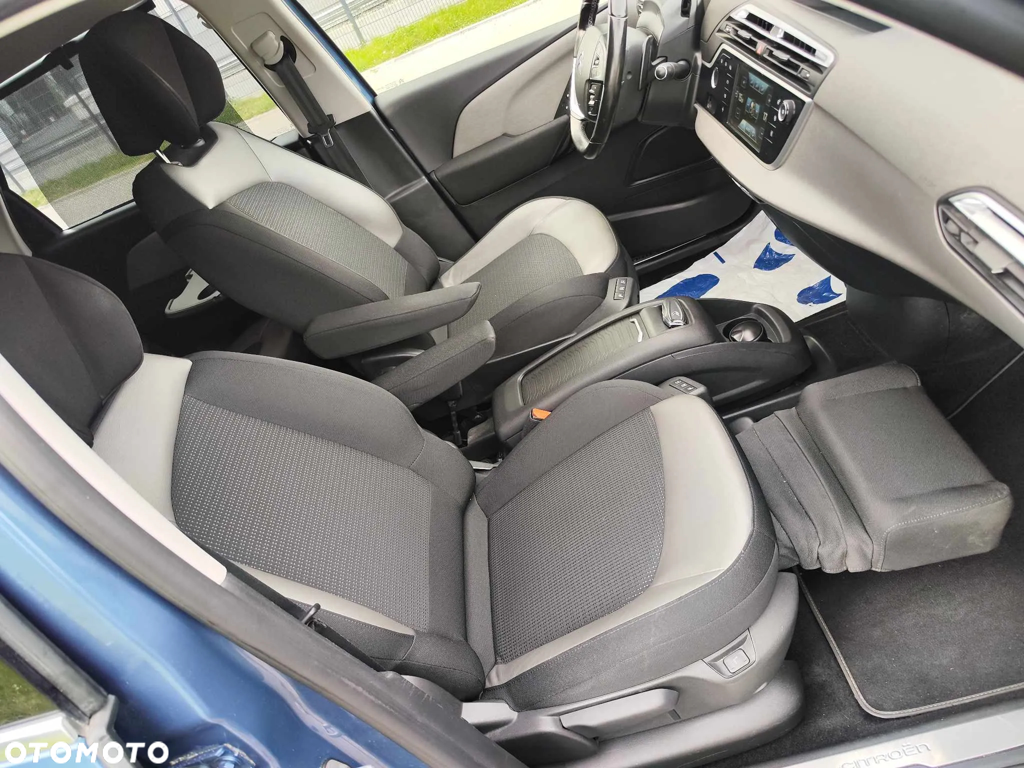 Citroën C4 Picasso 1.6 e-HDi Exclusive ETG6 - 24