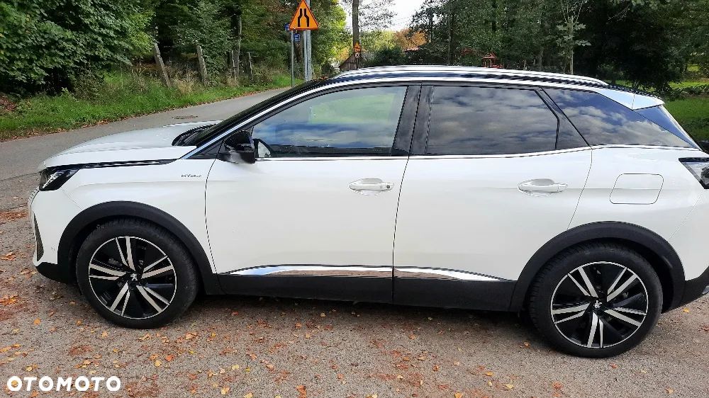 Peugeot 3008 1.6 PureTech Hybrid PHEV Allure Pack S&S EAT8 - 6