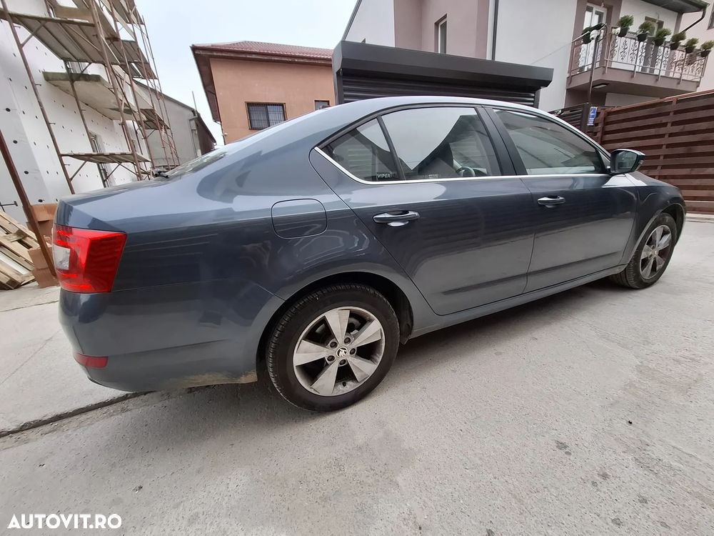 Skoda Octavia 1.2 TSI ELEGANCE - 13