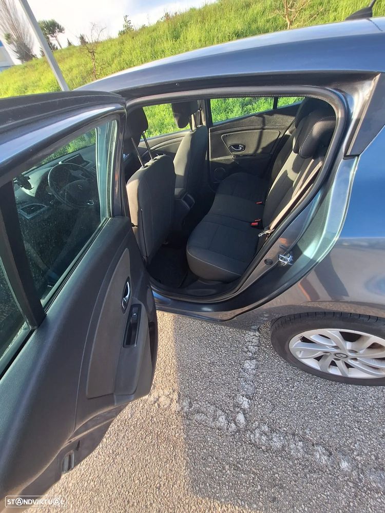 Renault Mégane 1.5 dCi Limited SS - 7