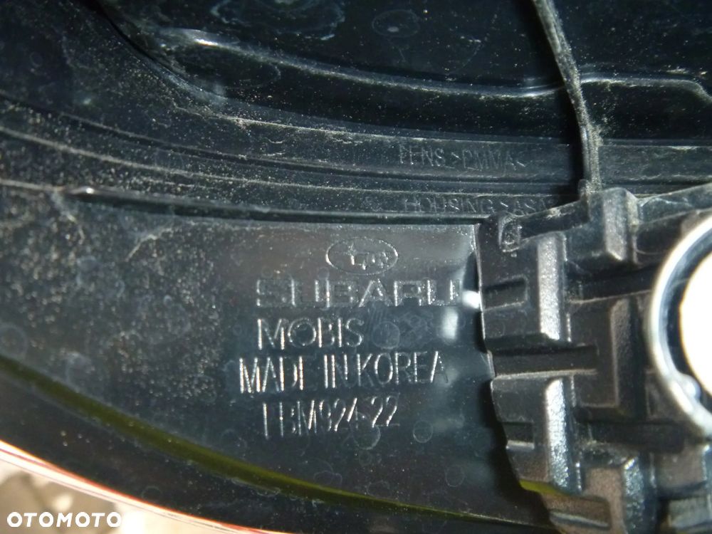 SUBARU IMPREZA XV LAMPA PRAWA TYLNA LED 84201FL041 - 4