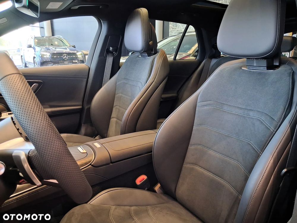 Mercedes-Benz Klasa E 220 d 4-Matic - 18