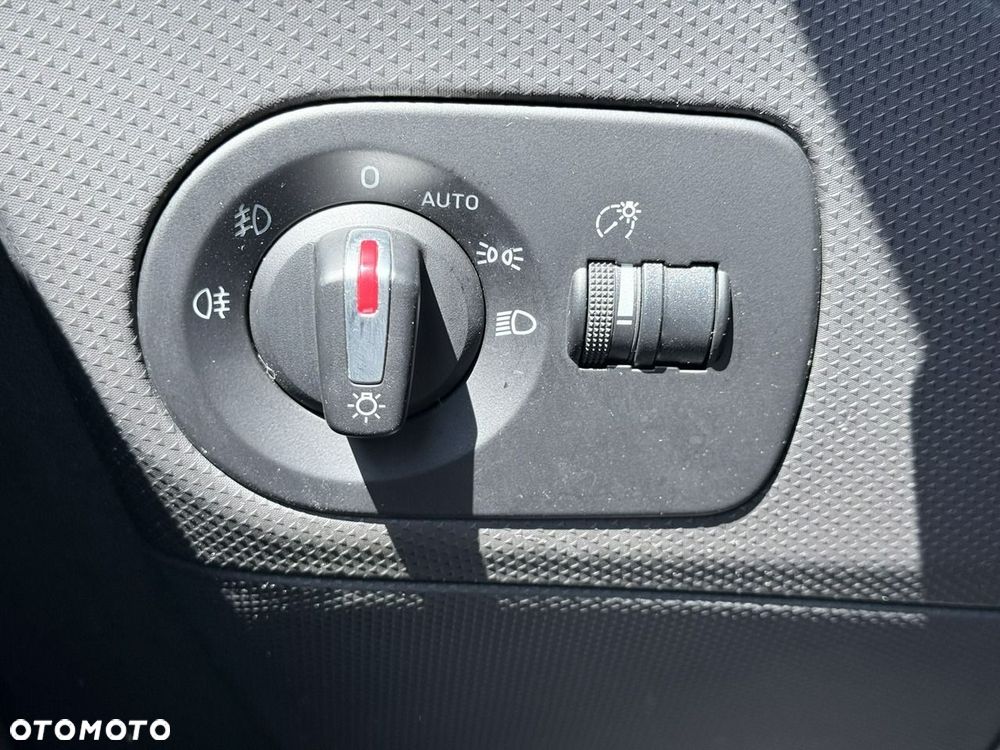 Seat Leon 1.2 TSI Ecomotive Style Copa - 25