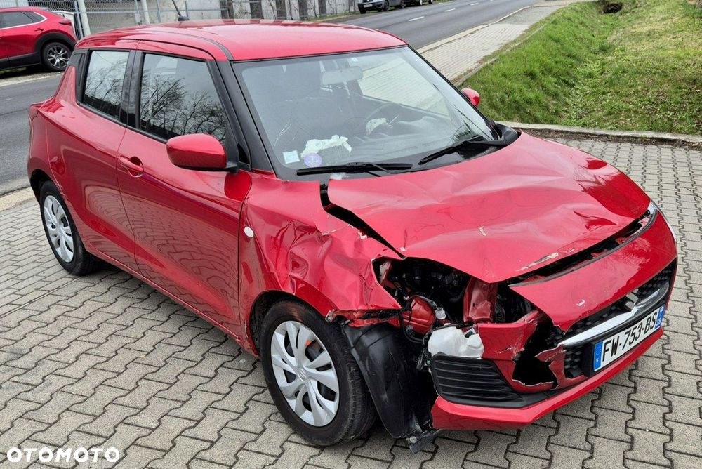 Suzuki Swift 1.2 Dualjet Hybrid Club - 4