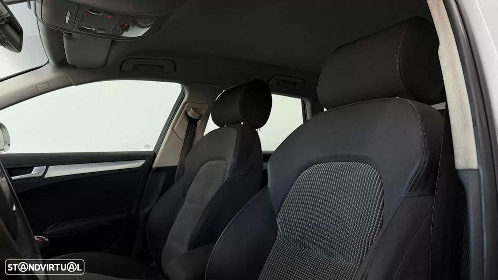 Audi A4 Avant 2.0 TDI exclusive - 17