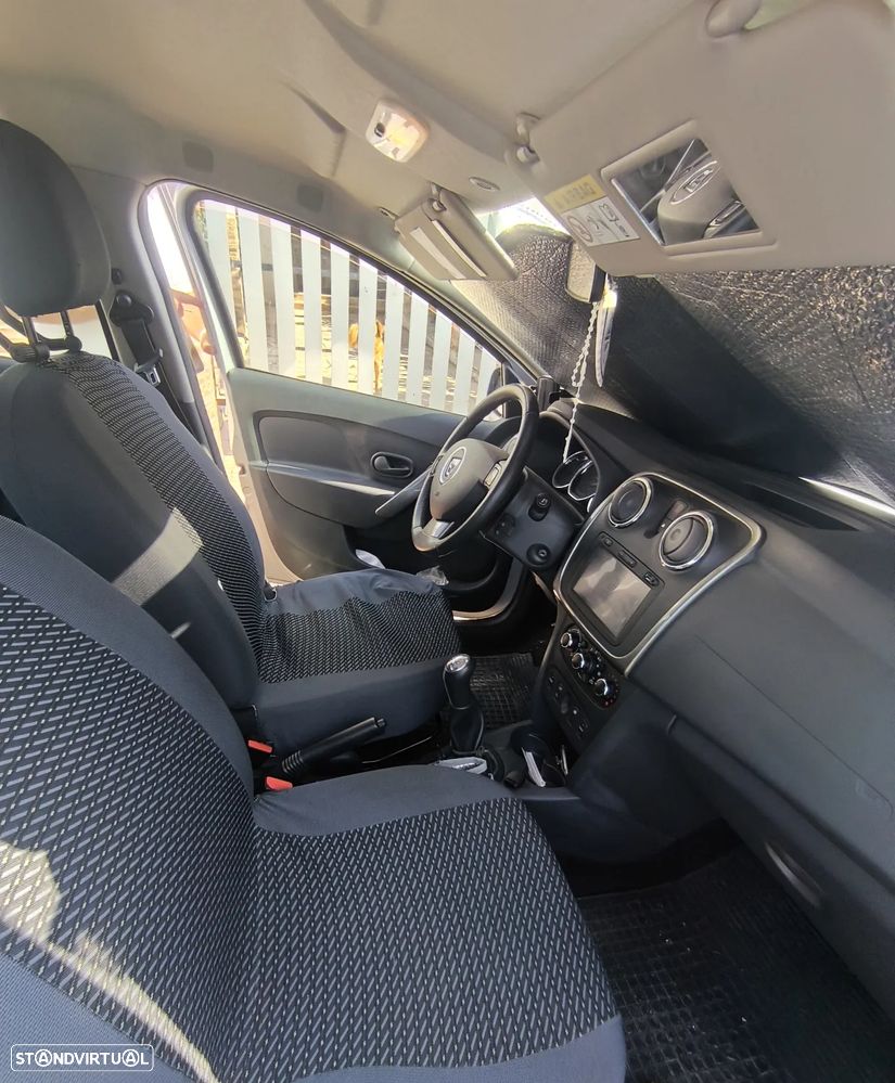 Dacia Sandero 0.9 TCe Stepway - 5