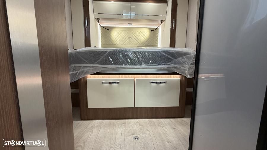 Fleurette Elister 73 LMF c. central e basc. (NOVA) cx.aut. 9v - 20