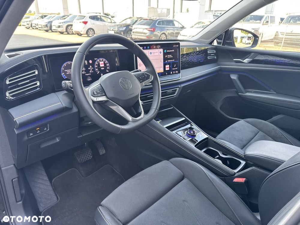 Volkswagen Tiguan - 10