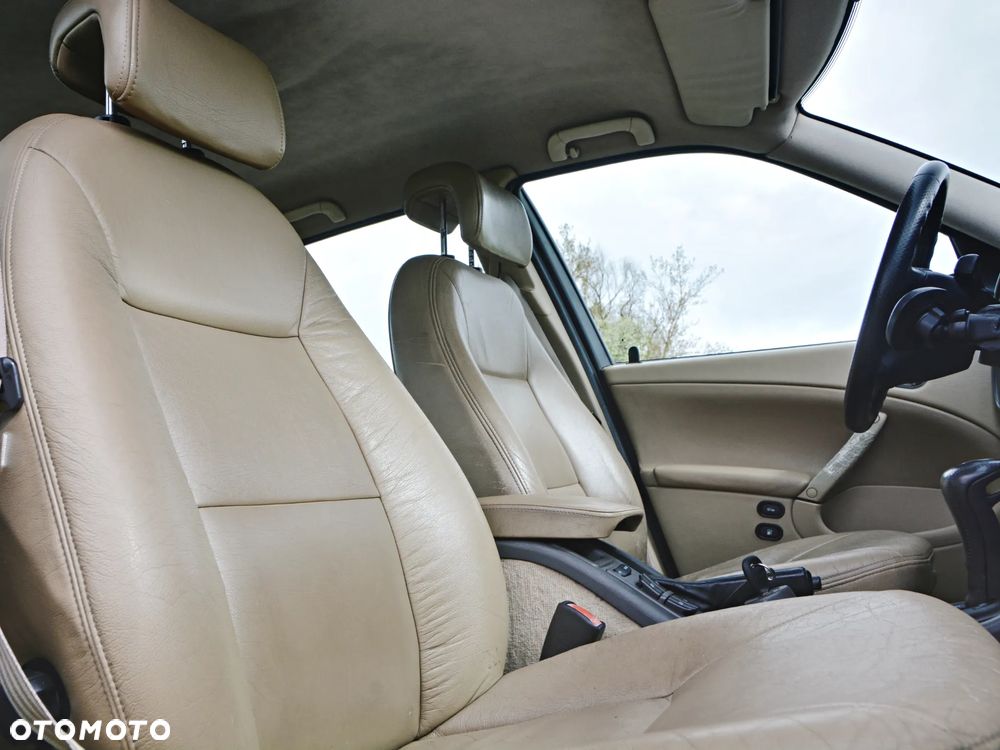 Saab 9-5 - 12
