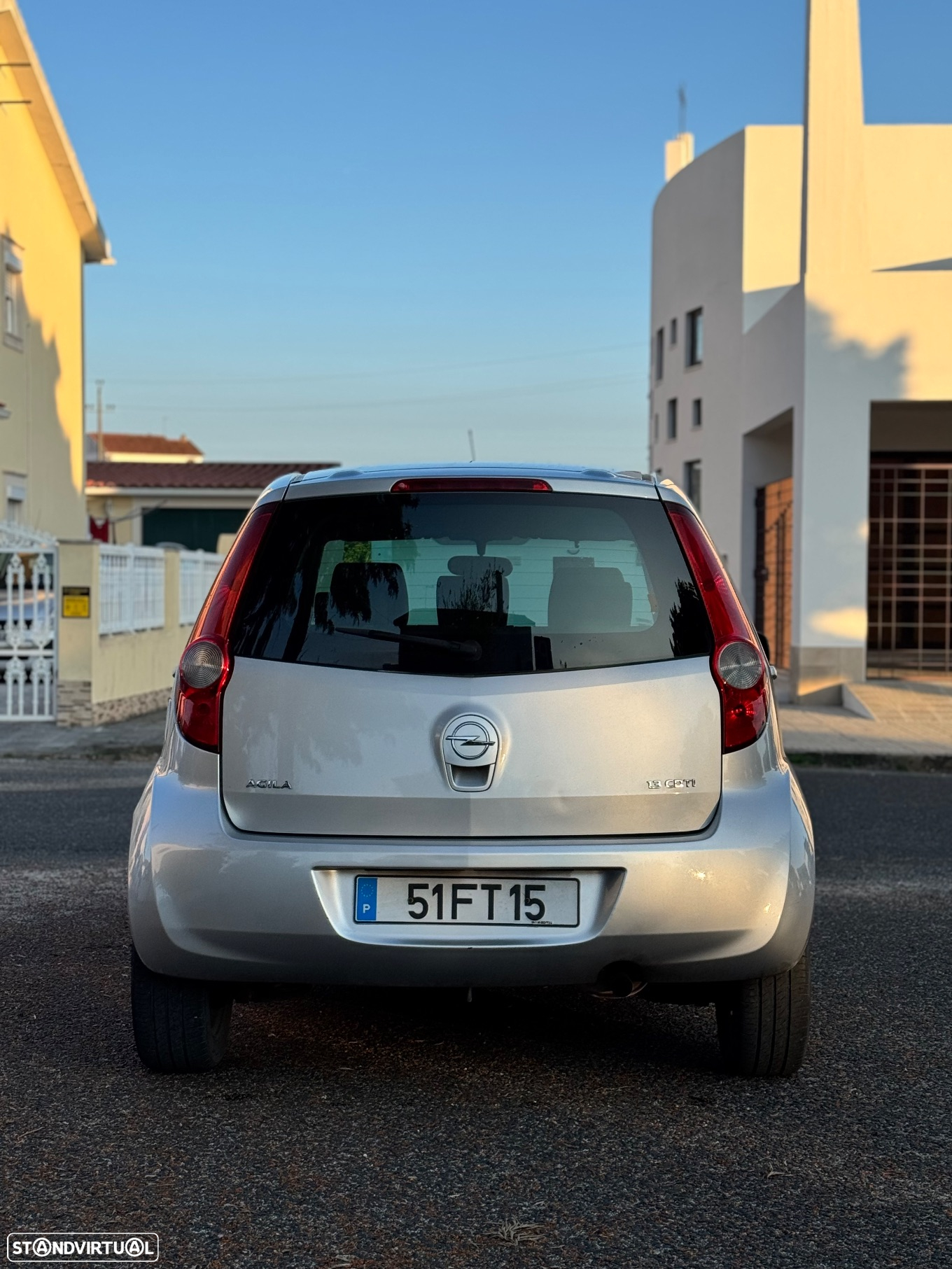 Opel Agila 1.3 CDTi Enjoy - 10