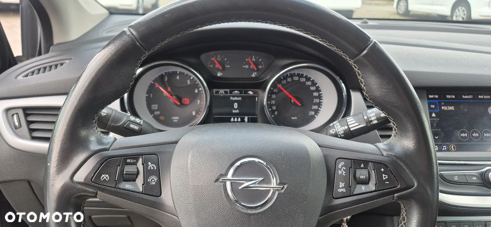 Opel Astra 1.2 T Business Elegance S&S - 4