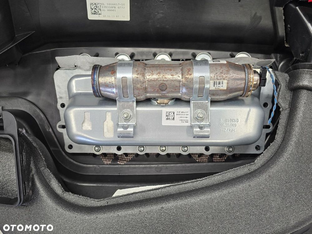 BMW 5 F10 F11 LIFT DESKA ROZDZIELCZA KOKPIT AIRBAG PASY 9166657 - 12