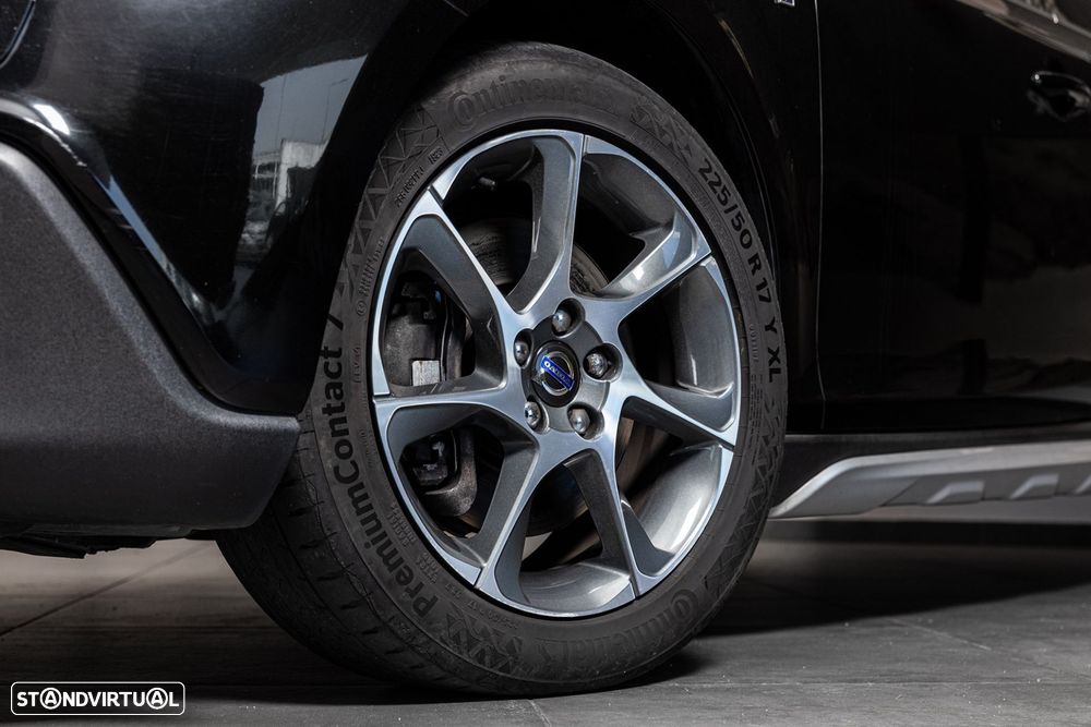 Volvo V40 Cross Country 2.0 D2 - 11