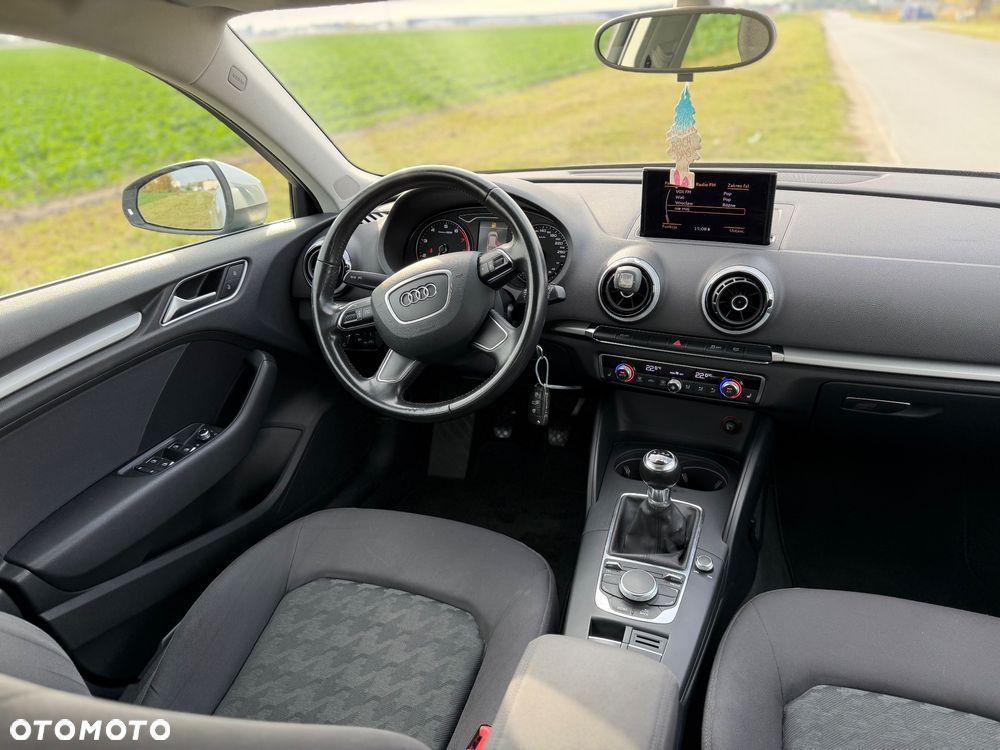 Audi A3 Sportback - 10