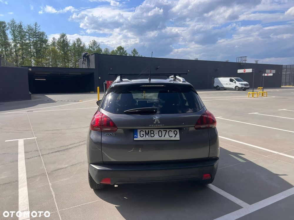 Peugeot 2008 1.2 Pure Tech Active - 7