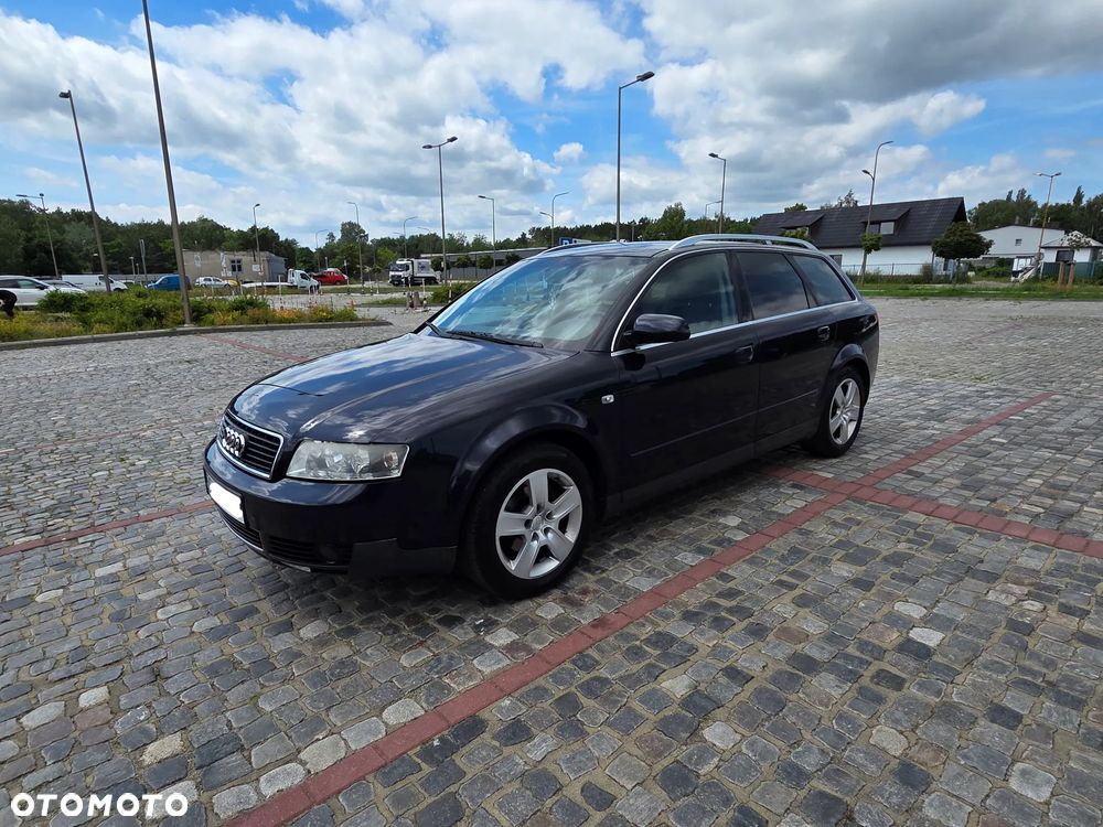 Audi A4 Avant - 1