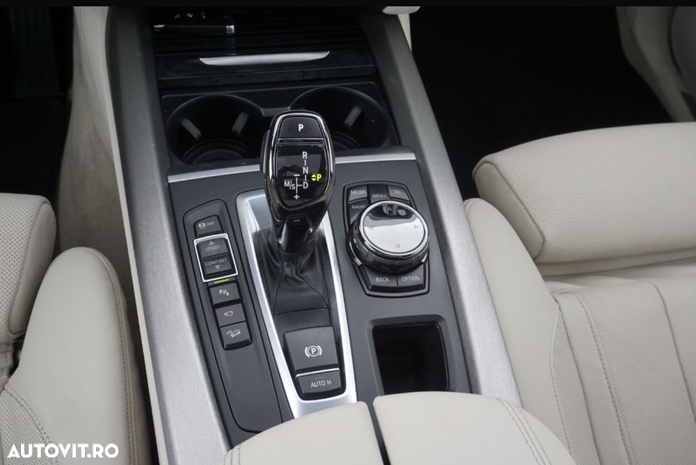 BMW X5 xDrive40d Sport-Aut. - 24