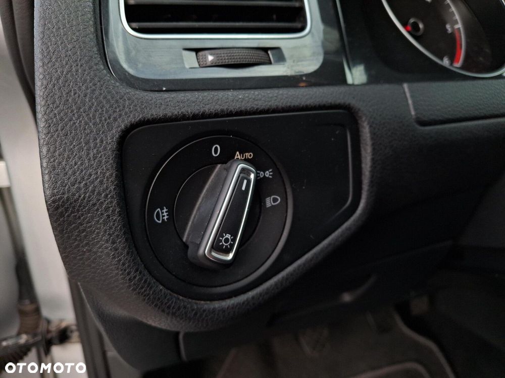 Volkswagen Golf VII 1.6 TDI BMT Comfortline - 23
