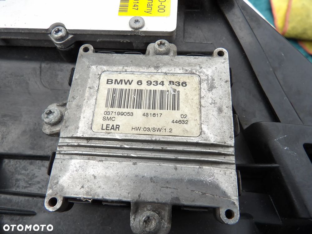 BMW - E60 - PRAWA LAMPA PRZEDNIA - XENON - NIE SKRĘTNA - EUROPA - 10