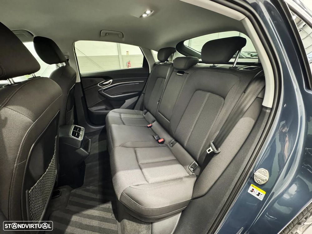 Audi Q8 e-Tron Sportback 55 quattro Advanced - 26