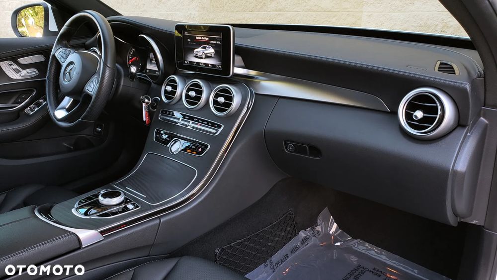 Mercedes-Benz Klasa C 300 7G-TRONIC AMG Line - 15