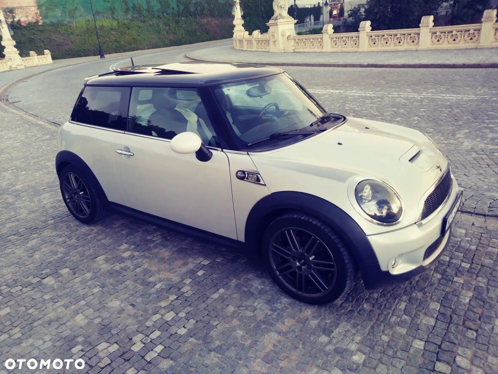 MINI Cooper S 50 Camden - 8