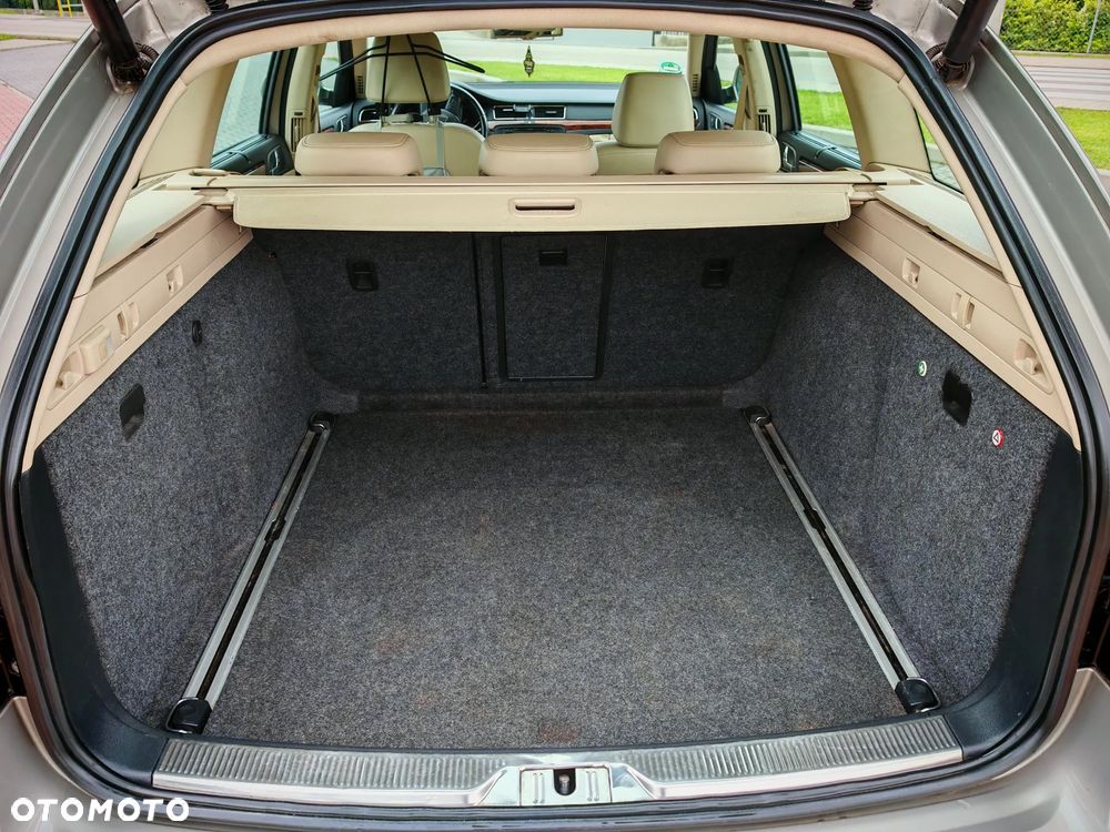 Skoda Superb 2.0 TDI 4x4 L&K - 27