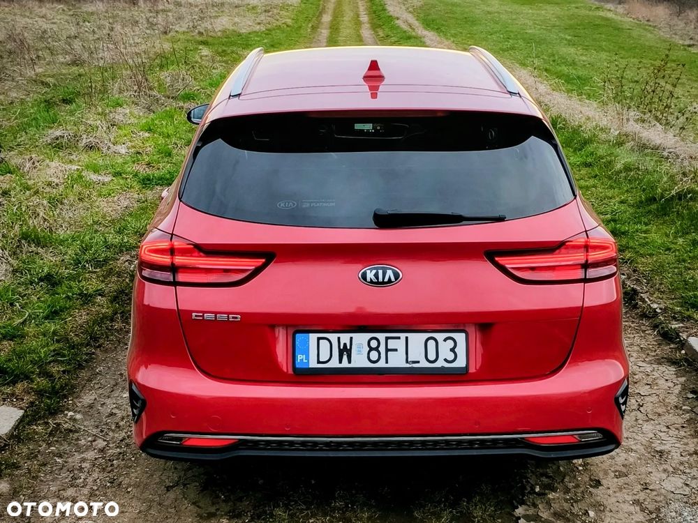 Kia Ceed 1.4 T-GDI L Business Line Plus DCT - 4