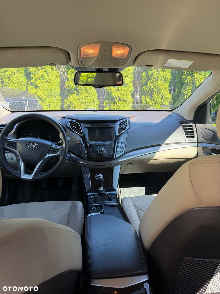 Hyundai i40 1.7 CRDi Comfort - 24