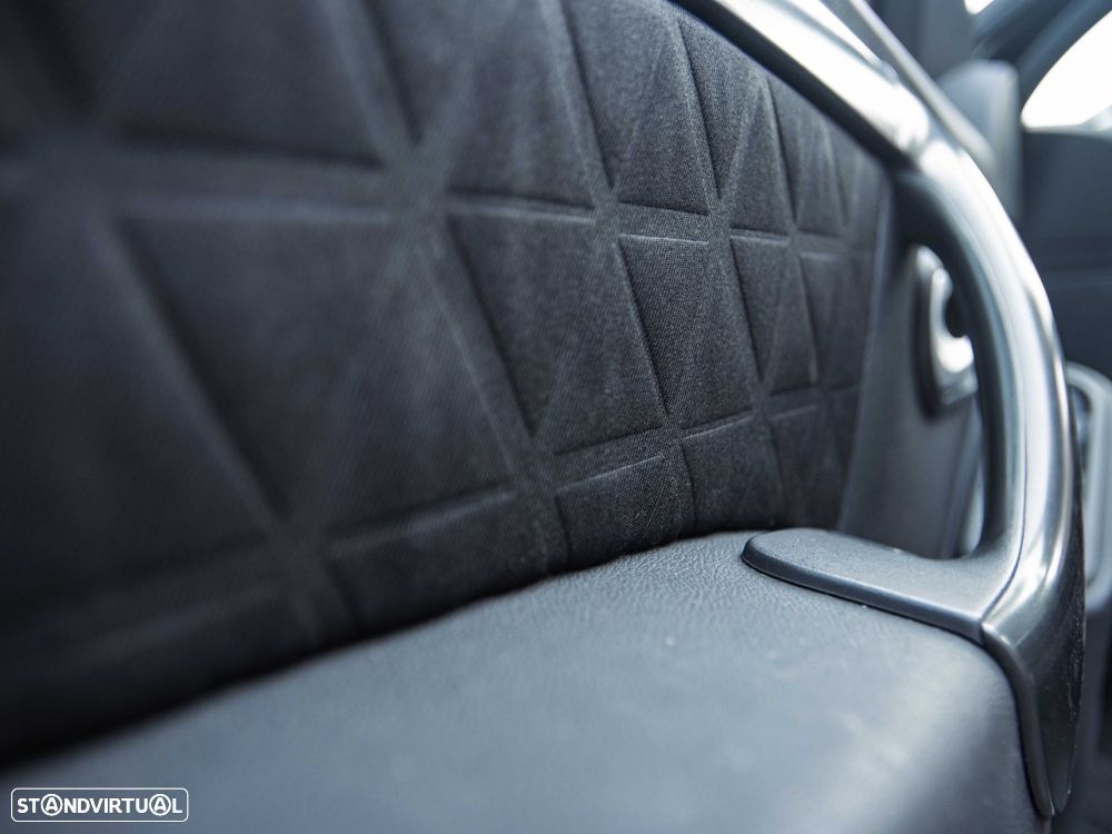 Dacia Duster 1.5 dCi Confort Cuir 4WD - 35