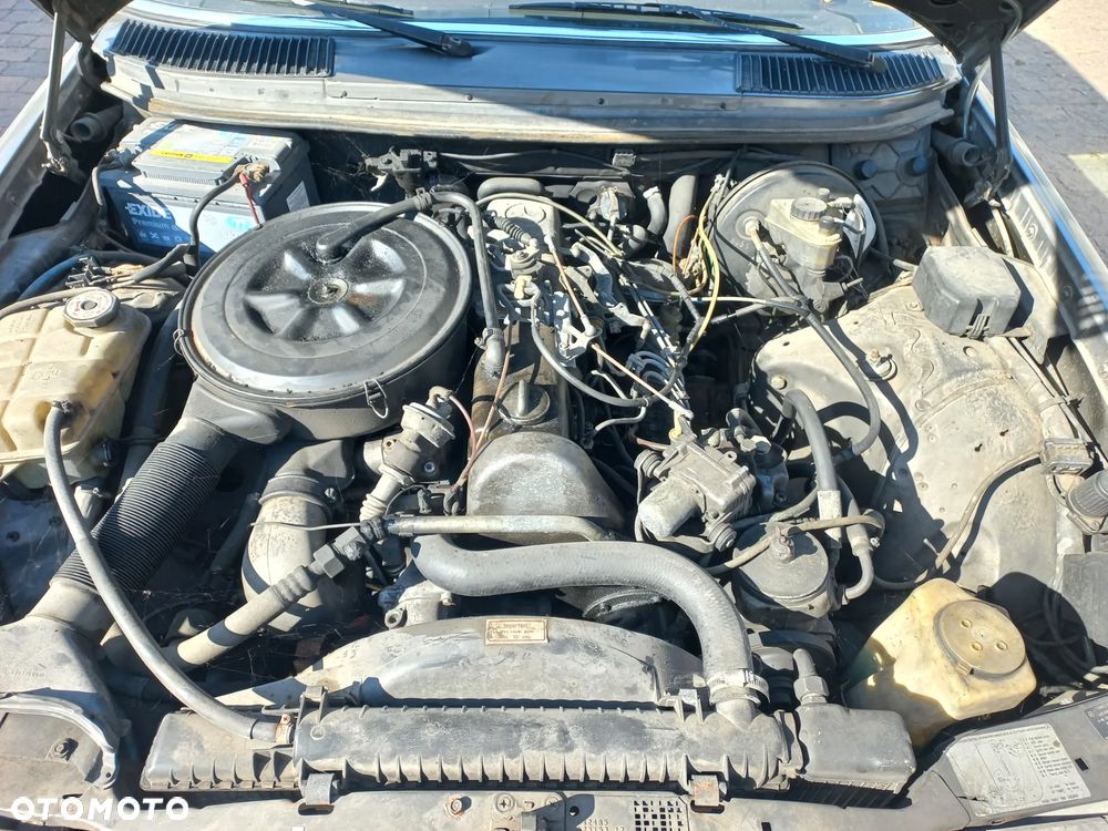 Mercedes-Benz W123 - 6