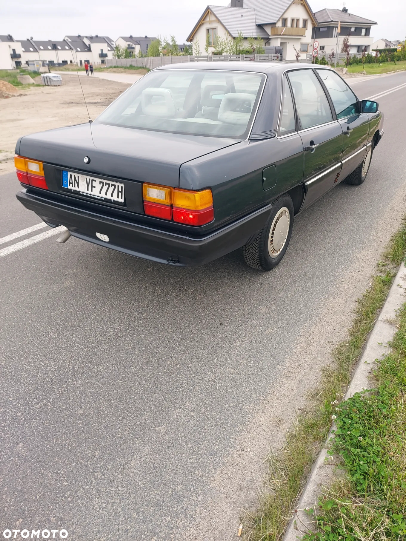 Audi 100 Avant 2.3 - 4