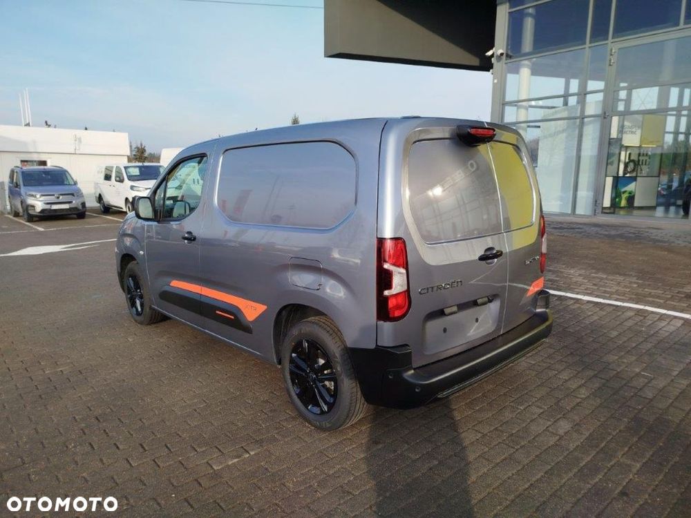 Citroën BERLINGO VAN - 9