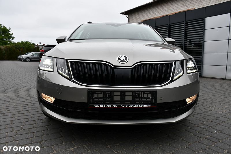 Skoda Octavia 1.6 TDI DSG Style - 5